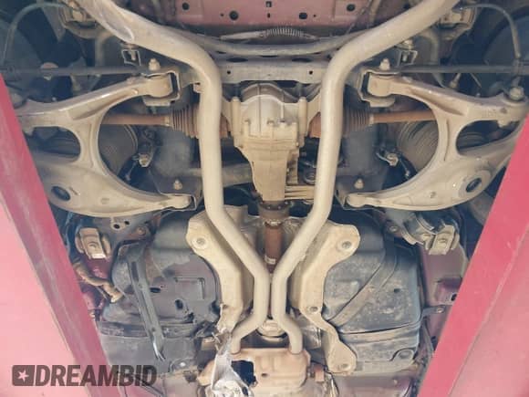 2017 Jeep Grand Cherokee Overland with VIN 1C4RJFCG7HC658943, listed as a IAAI auction lot 42282213 with 103,291 mi miles and . Bid and sale history available at DreamBid. Image 18.