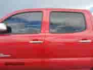 2014 Toyota Tacoma PreRunner z VIN 5TFJX4GN7EX028837, wystawiony jako IAAI lot #42991121 z przebiegiem 129 412 mil mil oraz . Historia ofert i sprzedaży dostępna na DreamBid. Obrazek 14.