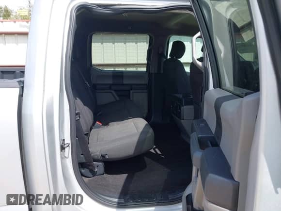 2019 Ford F-150 XL with VIN 1FTEW1C57KKD88871, listed as a IAAI auction lot 43185162 with 40,930 mi miles and . Bid and sale history available at DreamBid. Image 8.