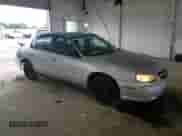 2004 Chevrolet Malibu Classic z VIN 1G1ND52F24M518238, wystawiony jako Copart lot #61443325 z przebiegiem 210 041 mil mil oraz Szkoda całkowita • Salvage title. Historia ofert i sprzedaży dostępna na DreamBid. Obrazek 4.