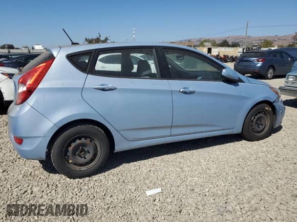 2014 Hyundai Accent GS с VIN KMHCT5AE8EU166936, выставлен на аукционе Copart как лот 82169135 с пробегом 140 968 миль миль и Чистый • Clean title. История ставок и продаж доступна на DreamBid. Изображение 3.