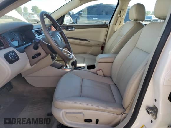 2007 Chevrolet Impala LT z VIN 2G1WC58R379327857, wystawiony jako Copart lot #81965995 z przebiegiem 79 833 mil mil oraz Czysty tytuł • Clean title. Historia ofert i sprzedaży dostępna na DreamBid. Obrazek 7.