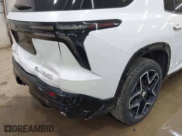 2025 Chevrolet Traverse AWD High Country с VIN 1GNEVKRS0SJ117217, выставлен на аукционе IAAI как лот 42484351 с пробегом 10 896 миль миль и . История ставок и продаж доступна на DreamBid. Изображение 17.