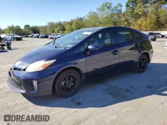 2013 Toyota Prius Three z VIN JTDKN3DU6D0350974, wystawiony jako Copart lot #84400225 z przebiegiem 199 134 mil mil oraz Szkoda całkowita • Salvage title. Historia ofert i sprzedaży dostępna na DreamBid. Obrazek 1.