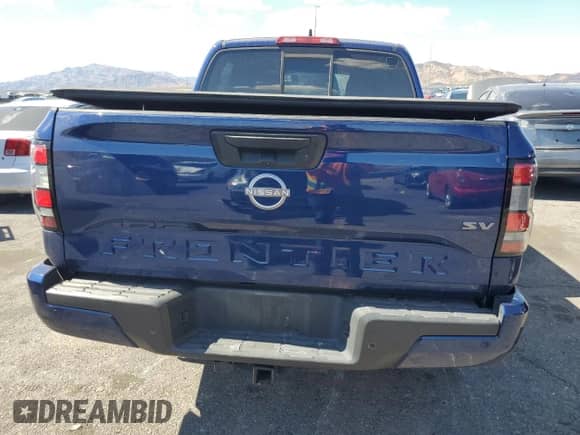 2022 Nissan Frontier S z VIN 1N6ED1EJXNN615051, wystawiony jako Copart lot #54956615 z przebiegiem 46 826 mil mil oraz Szkoda całkowita • Salvage title. Historia ofert i sprzedaży dostępna na DreamBid. Obrazek 6.