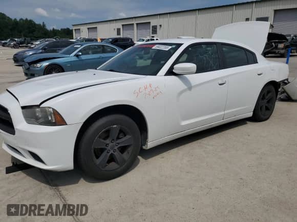 2014 Dodge Charger SE с VIN 2C3CDXBG8EH266538, выставлен на аукционе Copart как лот 69022355 с пробегом 125 546 миль миль и Списание • Salvage title. История ставок и продаж доступна на DreamBid. Изображение 1.