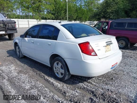 2006 Saturn ION with VIN 1G8AJ55F56Z120225, listed as a IAAI auction lot 42640315 with 145,832 mi miles and . Bid and sale history available at DreamBid. Image 3.
