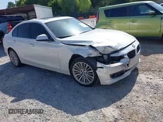 2014 BMW 3 Series 328i z VIN WBA3A5C52EP603168, wystawiony jako IAAI lot #42683260 z przebiegiem 105 817 mil mil oraz . Historia ofert i sprzedaży dostępna na DreamBid. Obrazek 1.