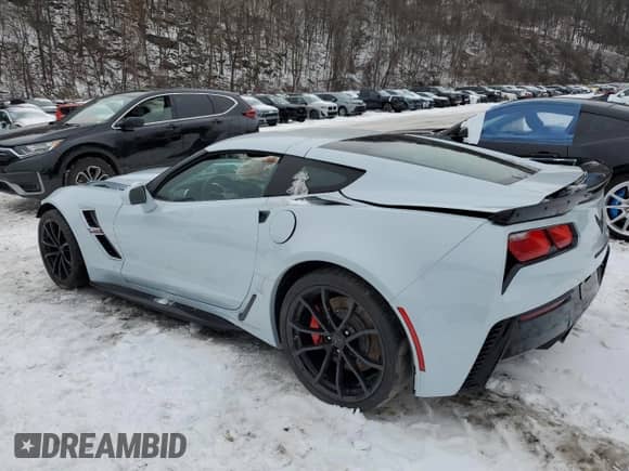 2019 Chevrolet Corvette Grand Sport 1LT с VIN 1G1YW2D71K5112647, выставлен на аукционе Copart как лот 45183765 с пробегом 22 769 миль миль и Списание • Salvage title. История ставок и продаж доступна на DreamBid. Изображение 2.