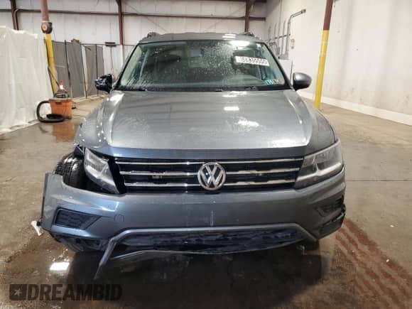 2018 Volkswagen Tiguan S с VIN 3VV1B7AXXJM075808, выставлен на аукционе Copart как лот 68835595 с пробегом 84 281 миль миль и Чистый • Clean title. История ставок и продаж доступна на DreamBid. Изображение 5.