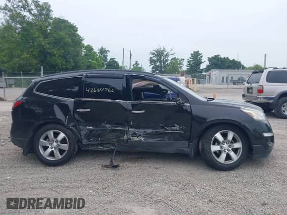 2016 Chevrolet Traverse LTZ с VIN 1GNKRJKD7GJ102332, выставлен на аукционе IAAI как лот 42684766 с пробегом Не указан миль и . История ставок и продаж доступна на DreamBid. Изображение 12.
