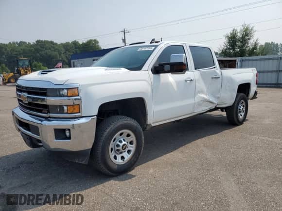 2018 Chevrolet Silverado 3500HD LTZ с VIN 1GC4K0CY7JF288062, выставлен на аукционе Copart как лот 66142155 с пробегом 113 974 миль миль и Списание • Salvage title. История ставок и продаж доступна на DreamBid. Изображение 1.