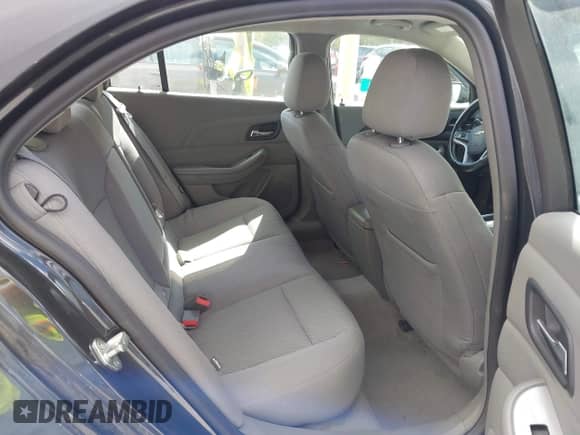 2014 Chevrolet Malibu LS с VIN 1G11B5SL9EF120914, выставлен на аукционе IAAI как лот 43388332 с пробегом 223 621 миль миль и . История ставок и продаж доступна на DreamBid. Изображение 8.