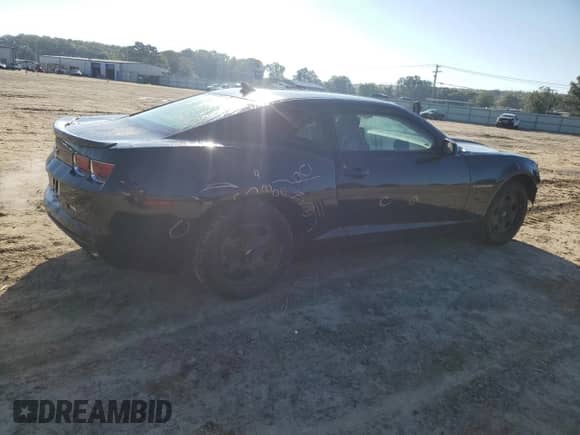 2012 Chevrolet Camaro 2LS with VIN 2G1FA1E39C9162857, listed as a Copart auction lot 84033455 with 135,868 mi miles and Clean title. Bid and sale history available at DreamBid. Image 3.