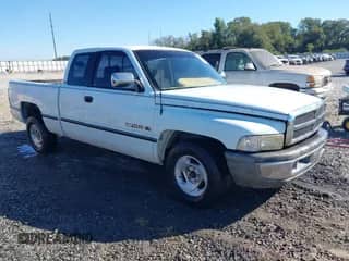 1996 Dodge 1500 with VIN 3B7HC13Y9TG145619, listed as a IAAI auction lot 43411132 with 373,148 mi miles and . Bid and sale history available at DreamBid. Image 1.
