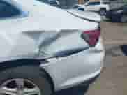 2023 Chevrolet Malibu LS с VIN 1G1ZB5ST0PF153242, выставлен на аукционе IAAI как лот 42823275 с пробегом 69 601 миль миль и . История ставок и продаж доступна на DreamBid. Изображение 17.