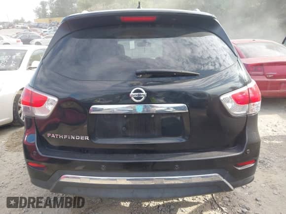 2013 Nissan Pathfinder Platinum with VIN 5N1AR2MN8DC670214, listed as a IAAI auction lot 42698510 with 216,922 mi miles and . Bid and sale history available at DreamBid. Image 15.