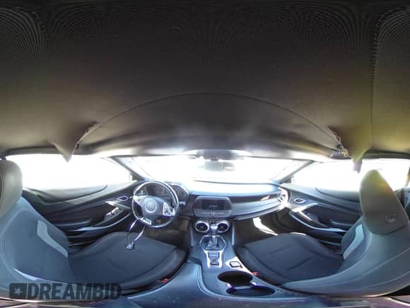 2019 Chevrolet Camaro 1LT z VIN 1G1FB3DS7K0120438, wystawiony jako IAAI lot #42020580 z przebiegiem 91 640 mil mil oraz . Historia ofert i sprzedaży dostępna na DreamBid. Obrazek 19.