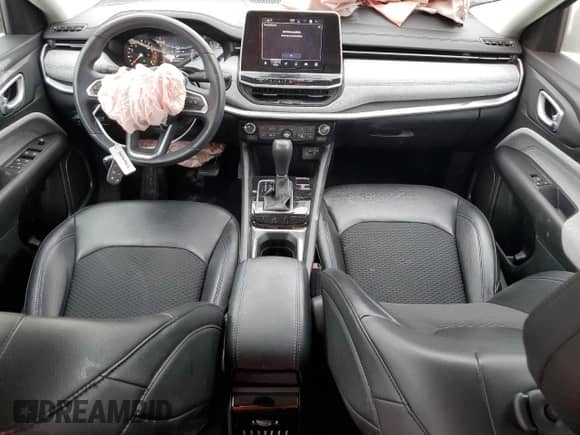 2022 Jeep Compass Latitude с VIN 3C4NJCBB4NT139691, выставлен на аукционе Copart как лот 71964635 с пробегом 50 955 миль миль и Списание • Salvage title. История ставок и продаж доступна на DreamBid. Изображение 8.