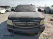 2011 Chevrolet Suburban LS с VIN 1GNSCHE01BR176374, выставлен на аукционе Copart как лот 90101835 с пробегом 235 026 миль миль и Чистый • Clean title. История ставок и продаж доступна на DreamBid. Изображение 5.