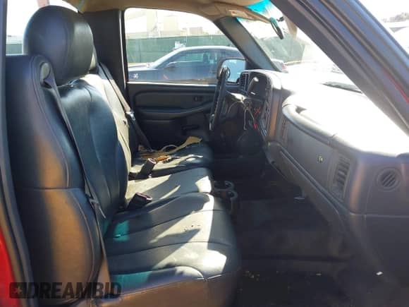 2001 Chevrolet Silverado 1500 with VIN 1GCEC14W41Z175981, listed as a IAAI auction lot 43482806 with 263,453 mi miles and . Bid and sale history available at DreamBid. Image 5.