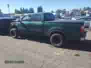 2004 Toyota Tundra SR5 с VIN 5TBDT44154S456610, выставлен на аукционе Copart как лот 84393105 с пробегом 207 020 миль миль и Списание • Salvage title. История ставок и продаж доступна на DreamBid. Изображение 2.