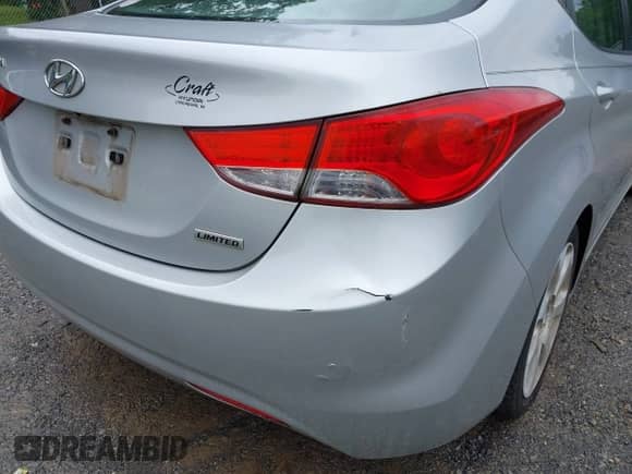 2012 Hyundai Elantra Limited z VIN KMHDH4AEXCU234280, wystawiony jako IAAI lot #42369284 z przebiegiem 181 082 mil mil oraz . Historia ofert i sprzedaży dostępna na DreamBid. Obrazek 17.