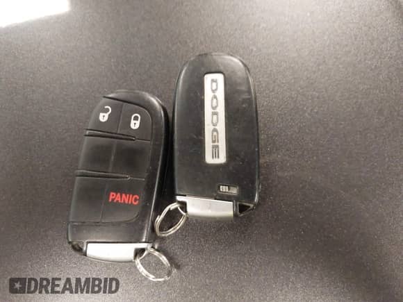 2019 Dodge Journey Crossroad z VIN 3C4PDDGG5KT759262, wystawiony jako IAAI lot #42331051 z przebiegiem 91 694 mil mil oraz . Historia ofert i sprzedaży dostępna na DreamBid. Obrazek 11.