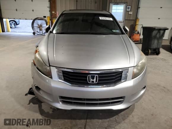 2009 Honda Accord EX-L with VIN 1HGCP36809A026730, listed as a Copart auction lot 85295155 with 184,952 mi miles and Salvage title. Bid and sale history available at DreamBid. Image 5.
