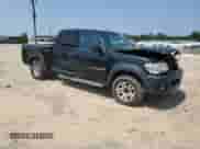 2006 Toyota Tundra Limited z VIN 5TBET38186S544661, wystawiony jako Copart lot #56505025 z przebiegiem 250 738 mil mil oraz Szkoda całkowita • Salvage title. Historia ofert i sprzedaży dostępna na DreamBid. Obrazek 4.