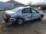 2005 Chevrolet Malibu Classic z VIN 1G1ND52FX5M178919, wystawiony jako Copart lot #50406205 z przebiegiem 188 892 mil mil oraz Nie do naprawy • Non repairable. Historia ofert i sprzedaży dostępna na DreamBid. Obrazek 3.