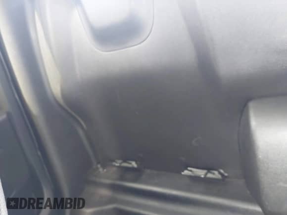 2019 Chevrolet Colorado 2WD Work Truck with VIN 1GCHSBEA9K1229736, listed as a IAAI auction lot 42541622 with 89,642 mi miles and . Bid and sale history available at DreamBid. Image 8.