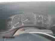 2000 Chevrolet Silverado 1500 z VIN 1GCEC14V6YZ355447, wystawiony jako Copart lot #63697045 z przebiegiem Nie podano mil oraz Szkoda całkowita • Salvage title. Historia ofert i sprzedaży dostępna na DreamBid. Obrazek 9.