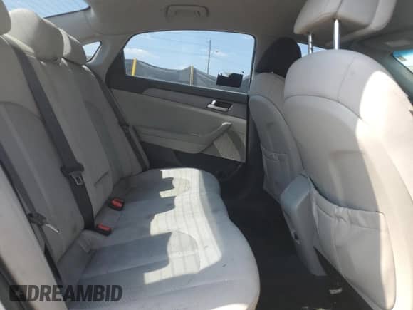 2017 Hyundai Sonata SE with VIN 5NPE24AF0HH486222, listed as a Copart auction lot 81460365 with 140,885 mi miles and Clean title. Bid and sale history available at DreamBid. Image 10.