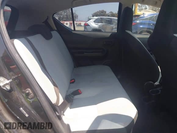 2016 Toyota Prius One z VIN JTDKDTB39G1130725, wystawiony jako IAAI lot #42738828 z przebiegiem 78 707 mil mil oraz . Historia ofert i sprzedaży dostępna na DreamBid. Obrazek 8.