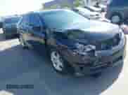 2013 Toyota Camry SE z VIN 4T1BF1FK4DU693977, wystawiony jako IAAI lot #43401575 z przebiegiem 91 001 mil mil oraz . Historia ofert i sprzedaży dostępna na DreamBid. Obrazek 1.