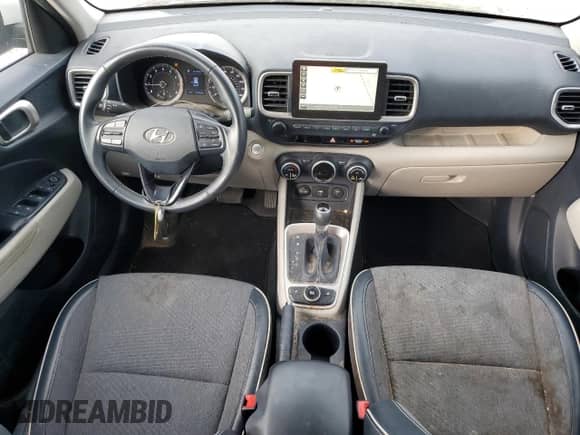 2020 Hyundai Venue SEL with VIN KMHRC8A39LU020360, listed as a Copart auction lot 73158624 with 209,500 mi miles and Clean title. Bid and sale history available at DreamBid. Image 8.