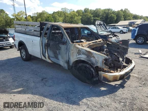 2008 Ford F-150 XL with VIN 1FTRF12W98KC29015, listed as a Copart auction lot 71265685 with Not provided miles and Salvage title. Bid and sale history available at DreamBid. Image 4.