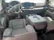 2024 Chevrolet Silverado 1500 LT z VIN 3GCPACEK7RG433430, wystawiony jako Copart lot #59100425 z przebiegiem 27 154 mil mil oraz Szkoda całkowita • Salvage title. Historia ofert i sprzedaży dostępna na DreamBid. Obrazek 8.