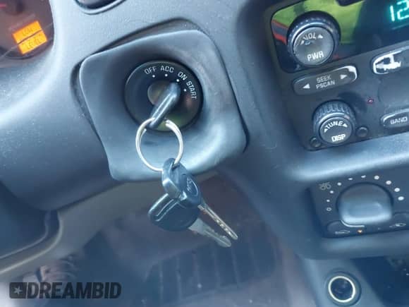 2002 Chevrolet Monte Carlo LS with VIN 2G1WW12E329158907, listed as a IAAI auction lot 43546217 with 205,139 mi miles and . Bid and sale history available at DreamBid. Image 11.