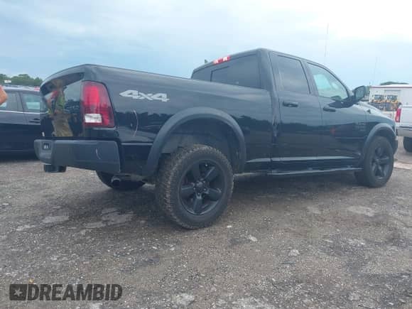 2019 Ram 1500 Warlock with VIN 1C6RR7GG8KS653117, listed as a IAAI auction lot 43084392 with 91,271 mi miles and . Bid and sale history available at DreamBid. Image 4.