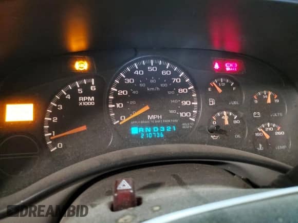 1999 GMC Sierra 1500 SLE с VIN 1GTEC14T8XE504123, выставлен на аукционе Copart как лот 55065055 с пробегом 210 736 миль миль и Списание • Salvage title. История ставок и продаж доступна на DreamBid. Изображение 9.