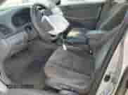 2003 Toyota Camry LE с VIN 4T1BE32K83U762382, выставлен на аукционе Copart как лот 81790015 с пробегом 196 228 миль миль и Списание • Salvage title. История ставок и продаж доступна на DreamBid. Изображение 7.