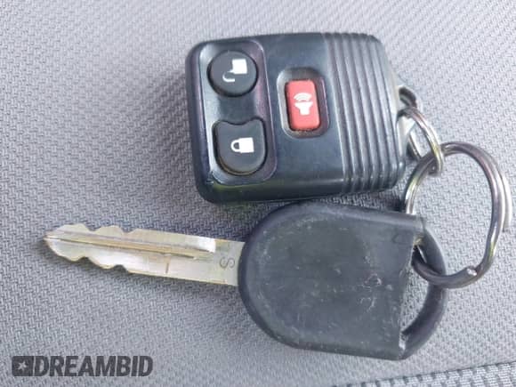 2004 Ford F-150 XL with VIN 1FTPX12544FA26001, listed as a IAAI auction lot 43443837 with 157,967 mi miles and . Bid and sale history available at DreamBid. Image 11.