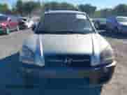 2008 Hyundai Tucson SE with VIN KM8JN12D88U823609, listed as a IAAI auction lot 43331072 with 184,362 mi miles and . Bid and sale history available at DreamBid. Image 12.