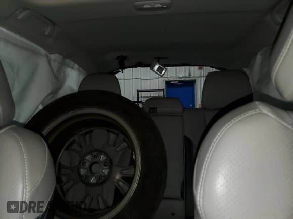 2022 Subaru Forester Limited z VIN JF2SKAPC2NH524074, wystawiony jako Copart lot #65847465 z przebiegiem Nie podano mil oraz Szkoda całkowita • Salvage title. Historia ofert i sprzedaży dostępna na DreamBid. Obrazek 10.