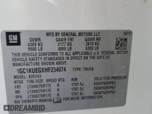 2017 Chevrolet Silverado 2500HD Work Truck z VIN 1GC1KUEGXHF234974, wystawiony jako Copart lot #50939185 z przebiegiem 85 165 mil mil oraz Czysty tytuł • Clean title. Historia ofert i sprzedaży dostępna na DreamBid. Obrazek 12.