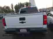 2015 Chevrolet Silverado 1500 Work Truck с VIN 1GCRCPEHXFZ191002, выставлен на аукционе IAAI как лот 42923236 с пробегом 98 293 миль миль и . История ставок и продаж доступна на DreamBid. Изображение 16.