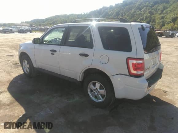 2011 Ford Escape XLT with VIN 1FMCU9D79BKA93682, listed as a IAAI auction lot 37467289 with 108,175 mi miles and . Bid and sale history available at DreamBid. Image 3.