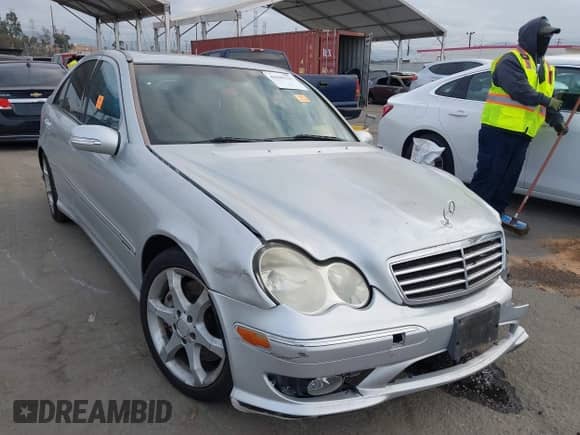 2007 Mercedes-Benz C 230 Sport with VIN WDBRF52H57F936238, listed as a IAAI auction lot 43299123 with Not provided miles and . Bid and sale history available at DreamBid. Image 1.